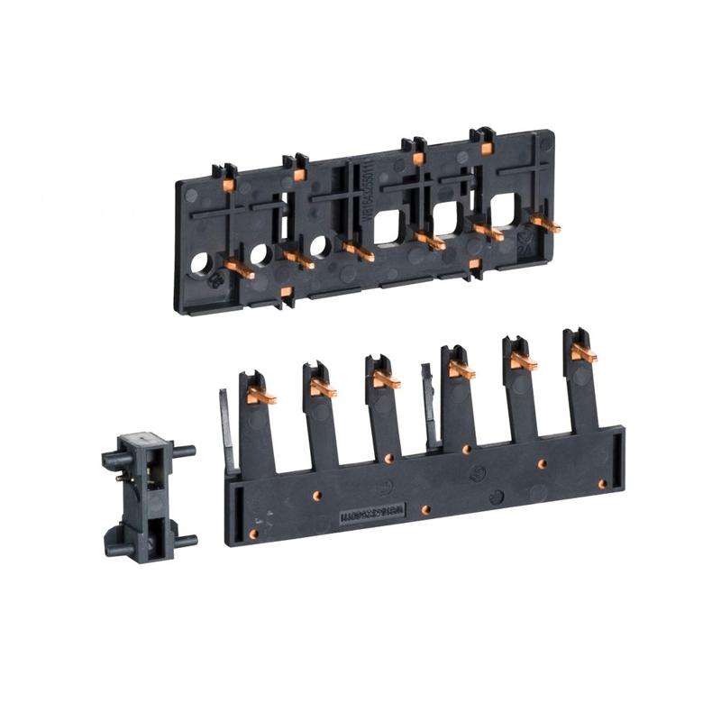 Schneider Electric Kit for assembling 3P reversing contactors, LC1D09-D38 with screw clamp terminals, without electrical interlock, manufacturer catalog image